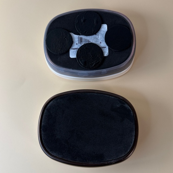 White Ceramic Soap Dishes - Picture 7 of 7